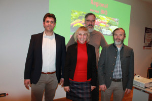 Landwirt Roland Habecker, Moderator Dr. Alexander Zill, Bürgermeisterin Gabriele Müller, Dr. Alexander Beck
