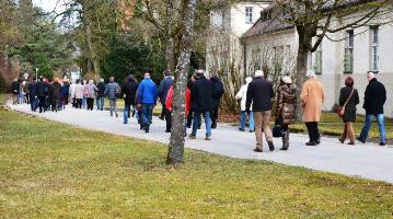 Informativer Sonntagsspaziergang durch Haar II mit Gabriele Müller und der Haarer SPD