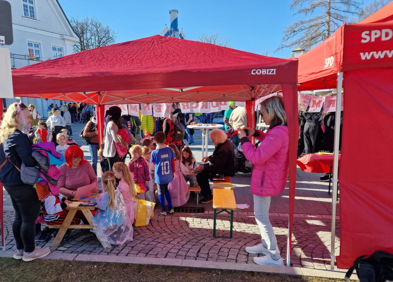 Faschingsdienstag Kinderbasteln